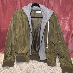 Hoodie Bomber Jacket